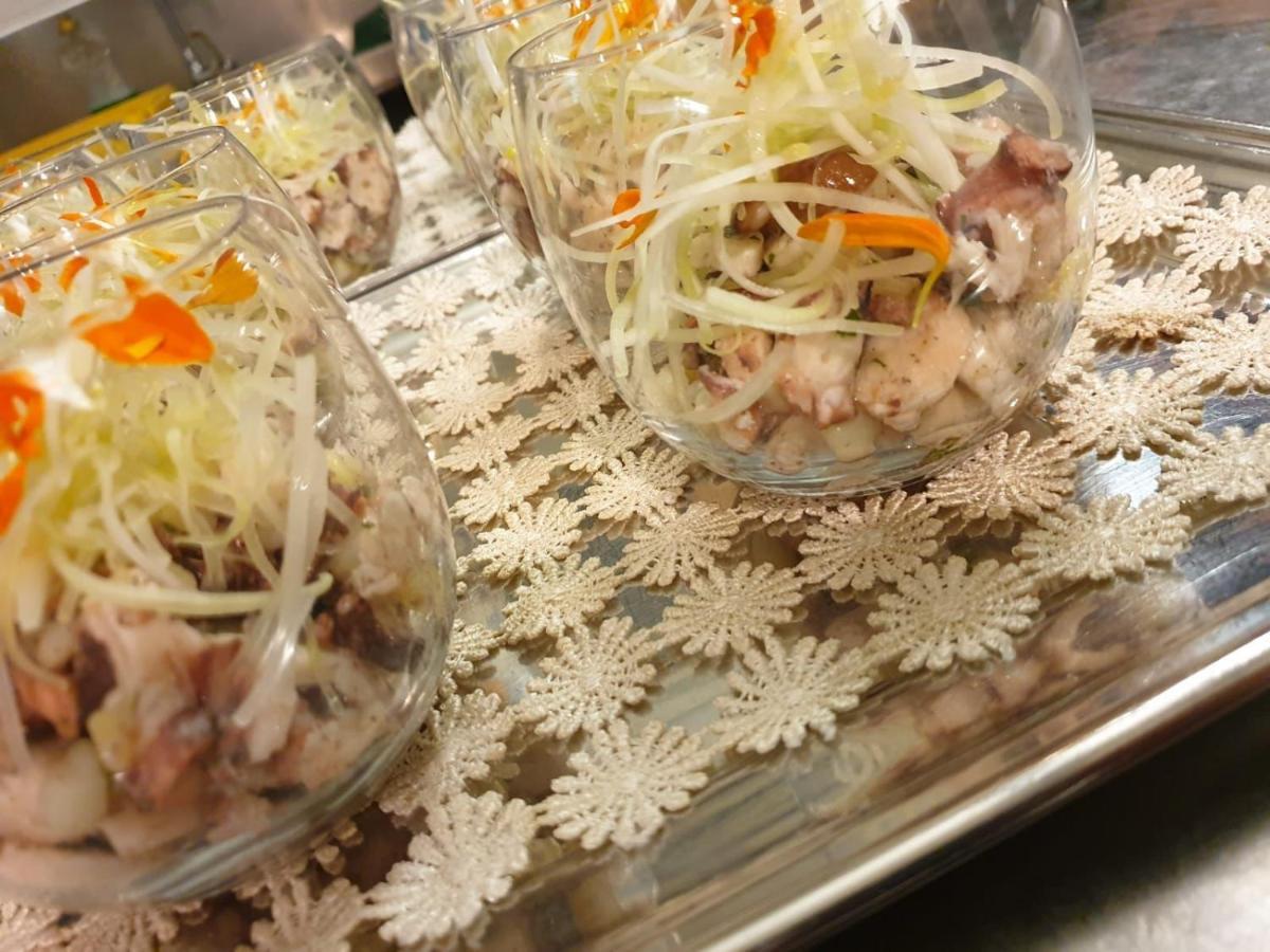 拉库索纳餐厅酒店 费尔特雷 外观 照片